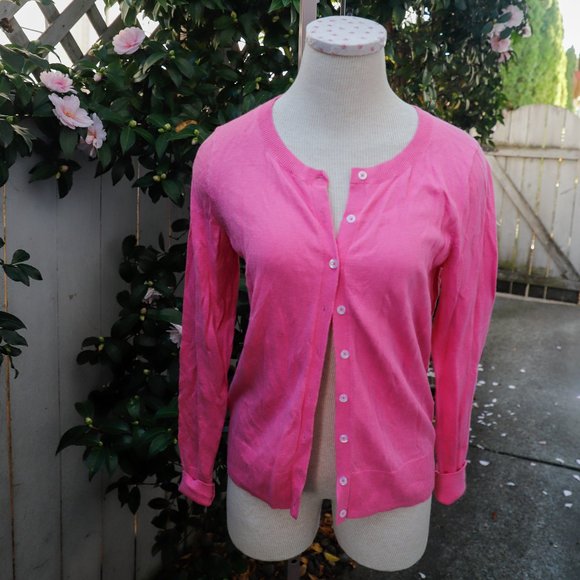 Old Navy Sweaters - Old Navy Cardigan (Never Worn)